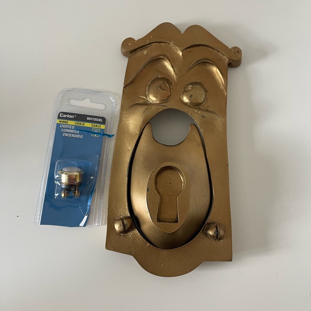 Alice in wonder land doorknob never used